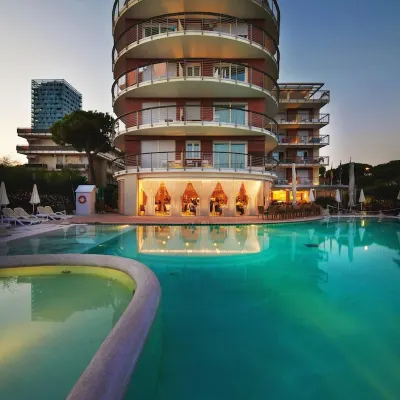 Jesolopalace Hotel & Aparthotel Hotel in zona Camping Village Waikiki Jesolo