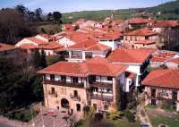 Hotel Museo Los Infantes Hotels near Cave of Altamira