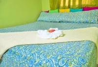 Kingston Sunset Guest Apartment II Hotels in Кейманас Кантри Клаб Эстейт Фейз 1