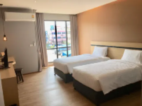 โรงแรมแซนส์ ราชบุรี โรงแรมในอำเภอเมืองราชบุรี