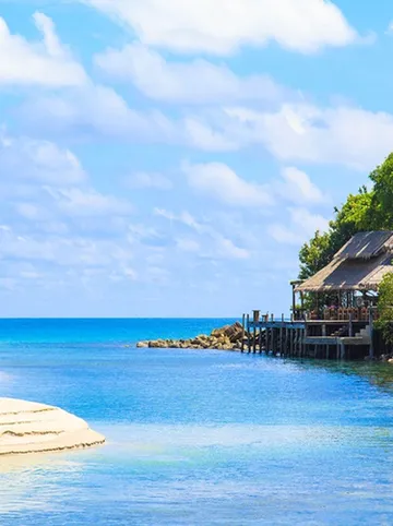 รูปภาพของกัปตันฮุค รีสอร์ท @ เกาะกูด