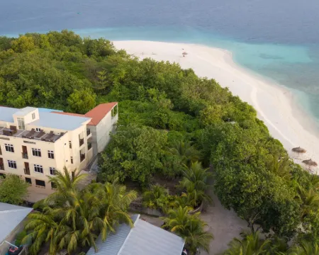 Paguro Beach Inn Hotels in Ukulhas