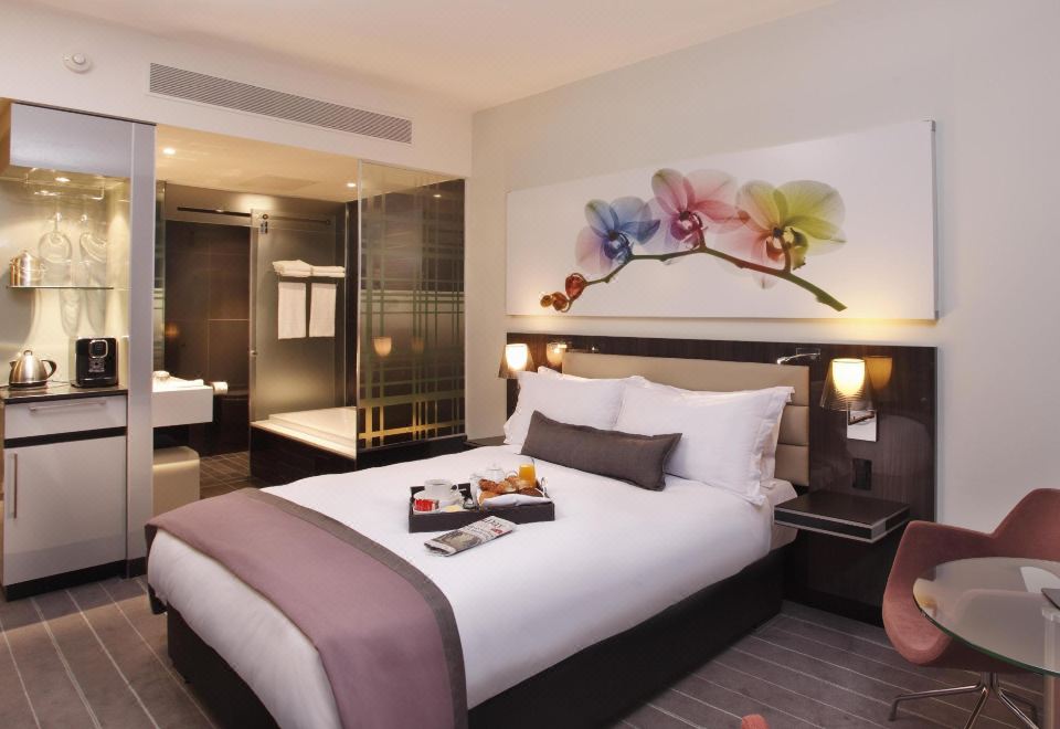 The Maslow Hotel SandtonOver view