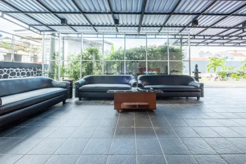 Hz Residence Hotels in Cihideung