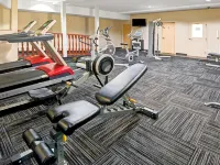 Quality Inn & Suites Edmonton International Airport - Gym