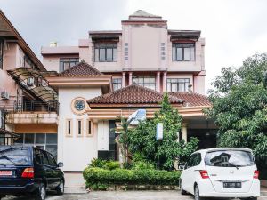 OYO 3759 Delima Guest House Syariah