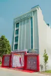 Hotel Hira Inn-10Mins from Railway Station & Bus Station Hotel a Allahabad