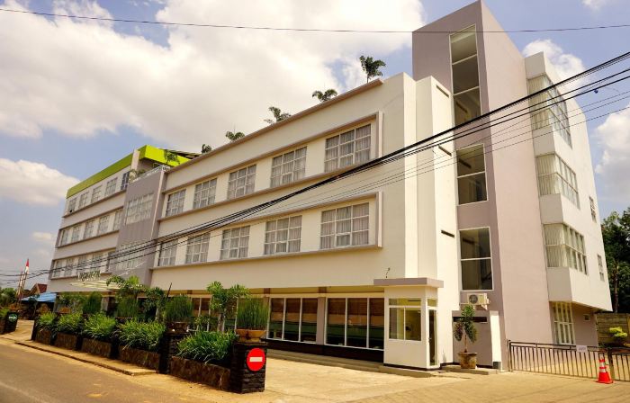 Airish Hotel