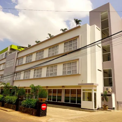 Airish Hotel Palembang Hotel dekat Jasdam II/Sriwijaya