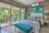 Club Cocomo Hotels near Lion & Safari Park