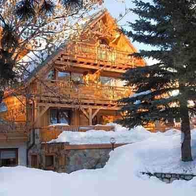 Hôtel Chalet Mounier , Restaurant et SPA Hotel Exterior