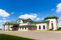 Days Inn & Suites by Wyndham Winkler