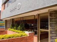 Hotel Confort 80 Zona Rosa Hotels near تسونا تي