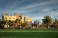 Hampton Inn & Suites Suisun City Waterfront - Pet friendly