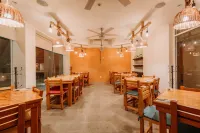 Hotel Waye - breakfast