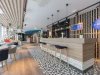 Holiday Inn Express BRUSSELS - GRAND-PLACE by IHG Hotels near Rue Neuve
