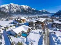 Hotel Karlwirt Hotel dekat Fischergut