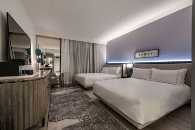 2 QUEENS PREMIUM ROOM