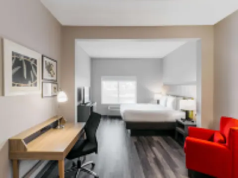 Townhome Inn & Suites by IHG Hotels in Cordova