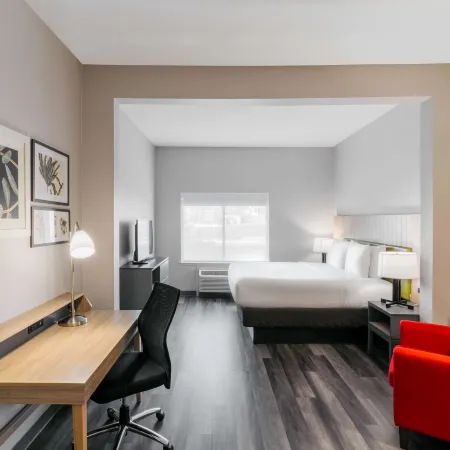 Townhome Inn & Suites by IHG