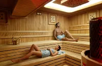 Darkhill Hotel - spa