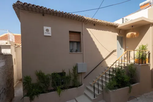 Pylosea Luxury Lodge