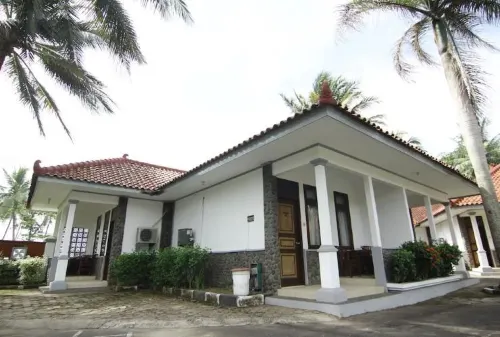 Resort Prima Anyer Hotels in Cinangka