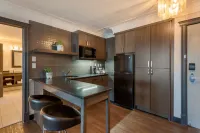 Best Western Plus Village Park Inn Hotels in University of Calgary District