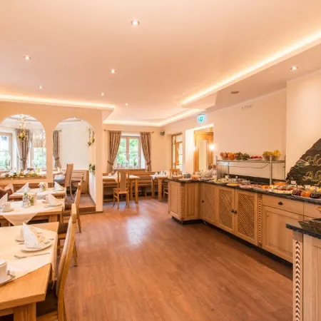 Hotel Alpspitz B&B