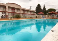 Quality Inn Hotels in Luray