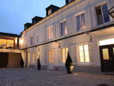 Champagne Domaine Sacret - AY Hotels in Ay
