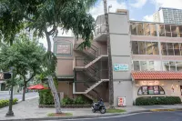 Kuhio Banyan Hotels in 