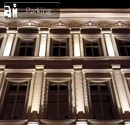 Grand Hotel