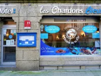Logis Hôtel les Chardons Bleus Restaurant le Bistrot de La Mer Hotels in Roscoff