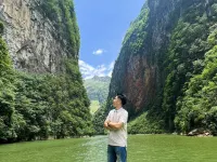 Nha Nghi Quang Trung Hotels in Dong Van