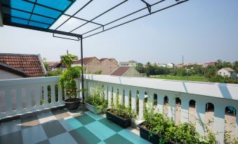 Little House Town Villa - Housity