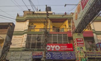 OYO 27610 Hotel Landmark