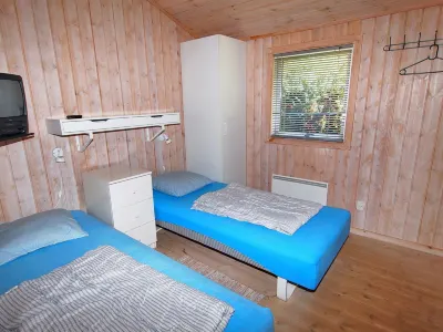 "Sena" - 250m from the Sea Hotels near Fletvaerket V. Frank Jorgensen