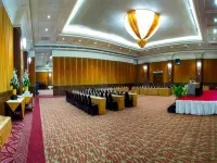 Grand Pasundan Convention Hotel Hotels in Kecamatan Bojongloa Kaler