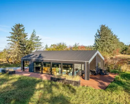 "Remko" - 1.5km from the Sea Hotels in Hjorring