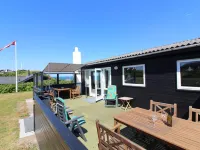 "Ellynor" - 200m from the Sea Hotels in Lonstrup