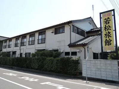 Wakamatsu Ryokan Hotels near Nikkawahama Beach