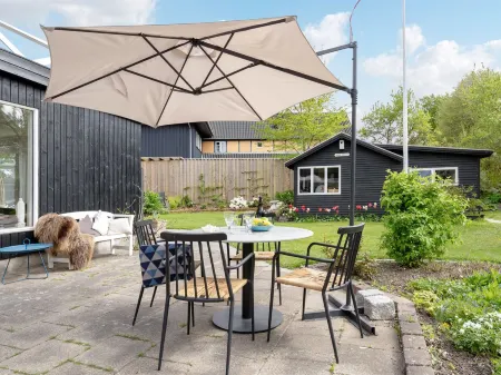 "Eeli" - 150m from the Sea Отели в г. Faxe Ladeplads