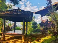 D'Kailash Retreat Отели в г. Сингараджа