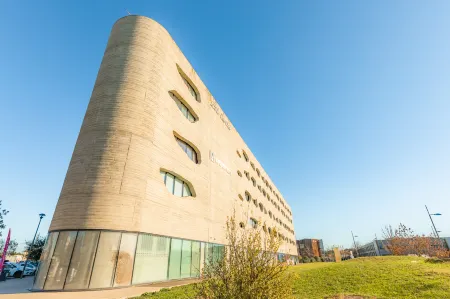 Appart’City Confort Montpellier Millénaire Отели в г. Жаку