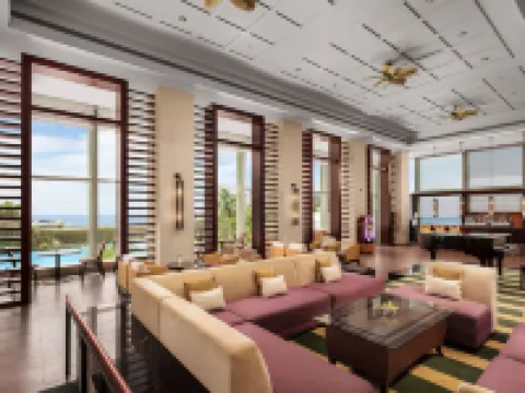 RIHGA Royal Laguna Guam Resort グアムのホテル