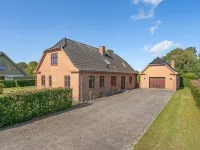 "Iarund" - 500m to the Fjord Hotels in Logstor