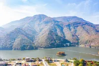 Moojoo Jeonmangdae Pension Hotel a Muju-gun