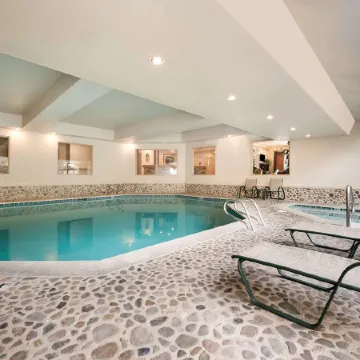 Best Western Plus Kentwood Lodge