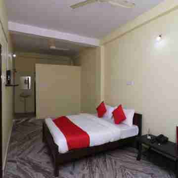 Hotel O Om Sai Plaza Others